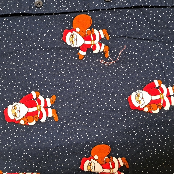 Denim and Flower 100% Cotton Short Sleeve Christmas Button Shirt - Picture 2 of 7